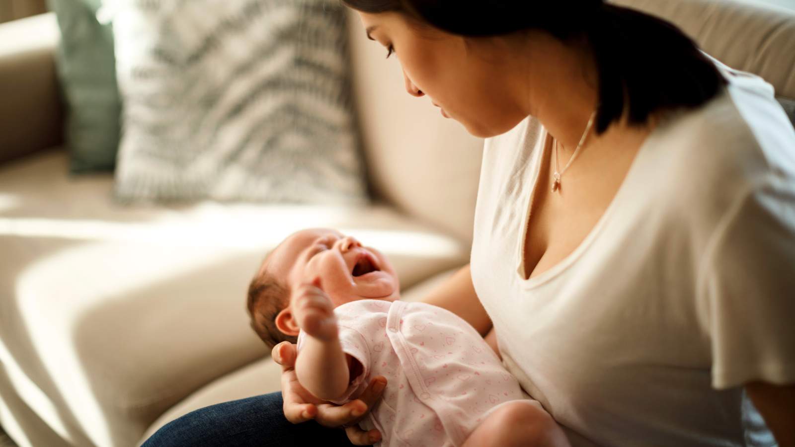 Your Baby’s Secret Language – Warning Signals & Overstimulation - Baby ...